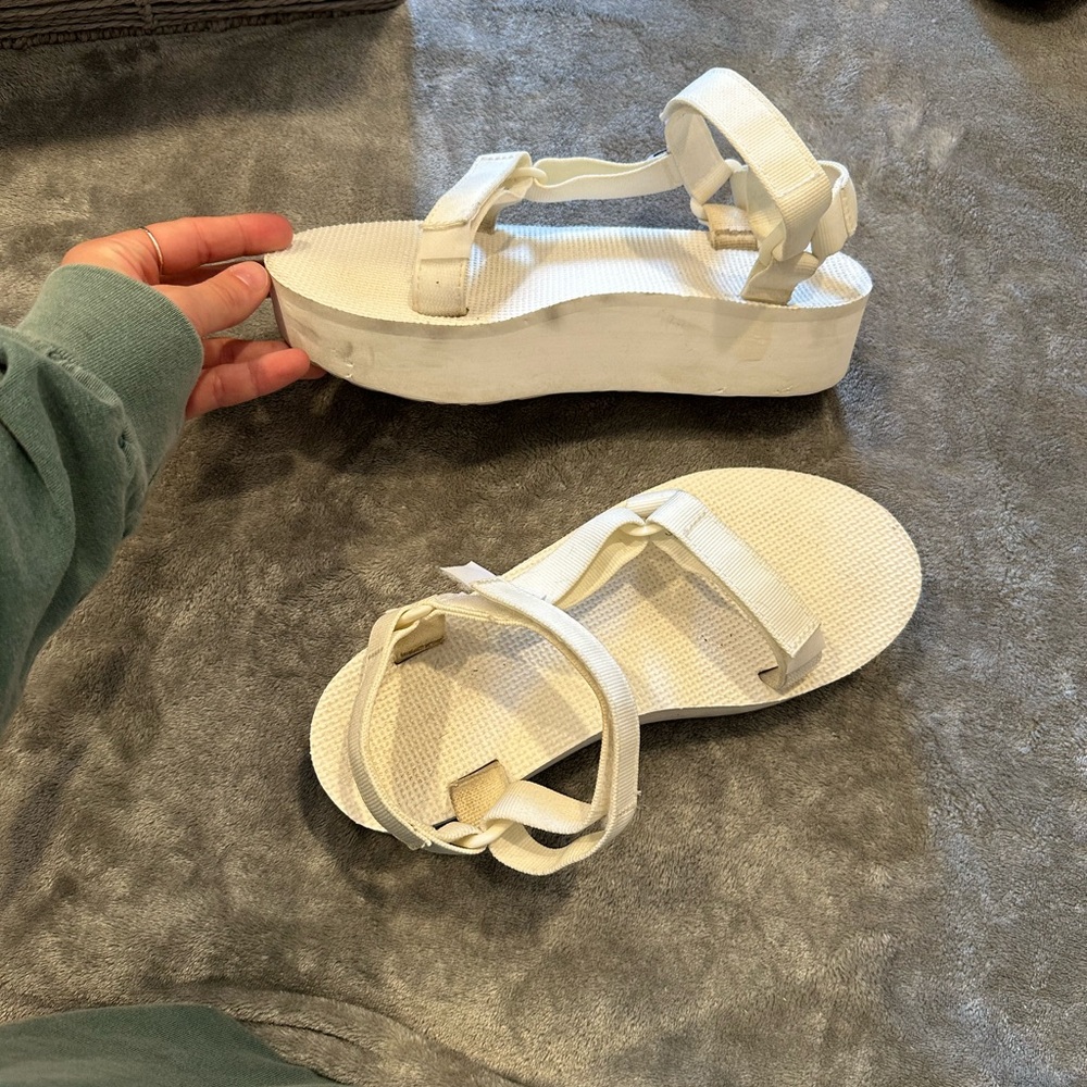 White Platform Tevas